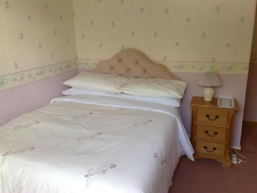 ブレッス La Maison Jaune Bed & Breakfast エクステリア 写真
